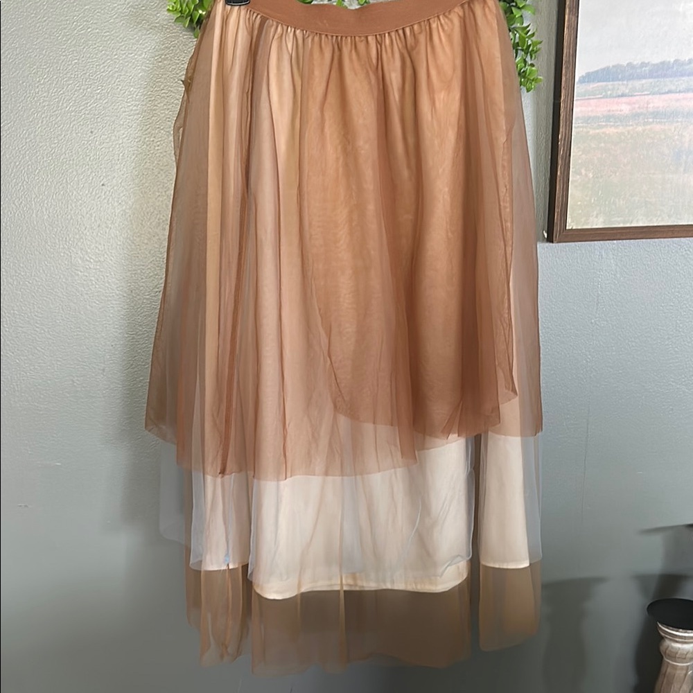 Elegant Tan Layered Skirt